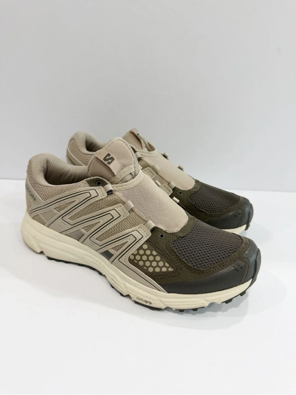 Salomon X Mission 3 Men’s Hiking Shoes - Missing shoe lace